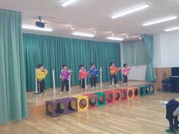 年少 踊り